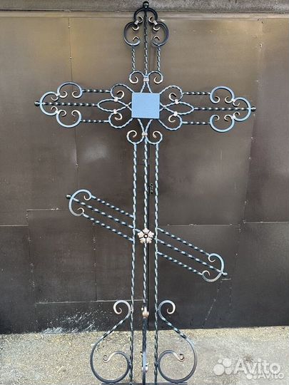Кованый Крест