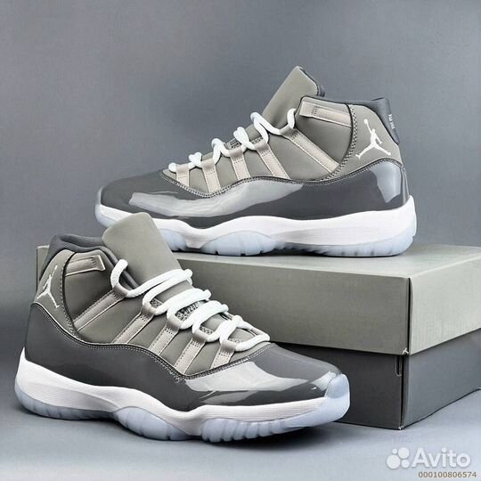 Nike AIR Jordan 11 grey