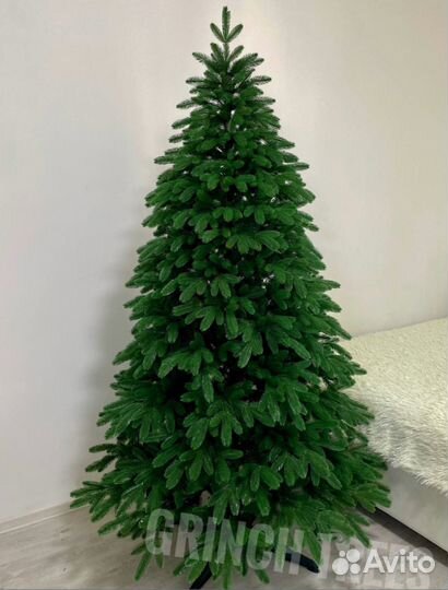 Елка искусственная