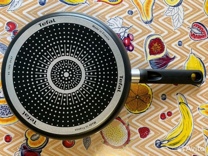 Сковорода Tefal (24 см)