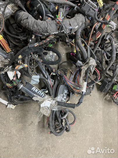 Проводка торпеды/салона Volkswagen Passat B6