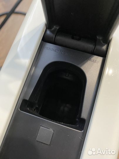 Кофемашина nespresso essenza mini c30