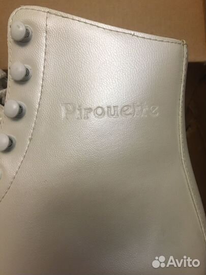 Коньки женские новые