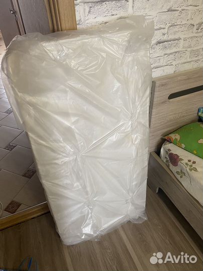 Детская кроватка и матрас