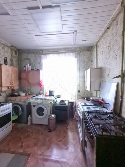 Комната 14 м² в 5-к., 1/5 эт.