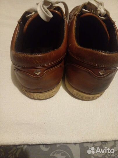 Кроссовки, ботинки мужские Италия