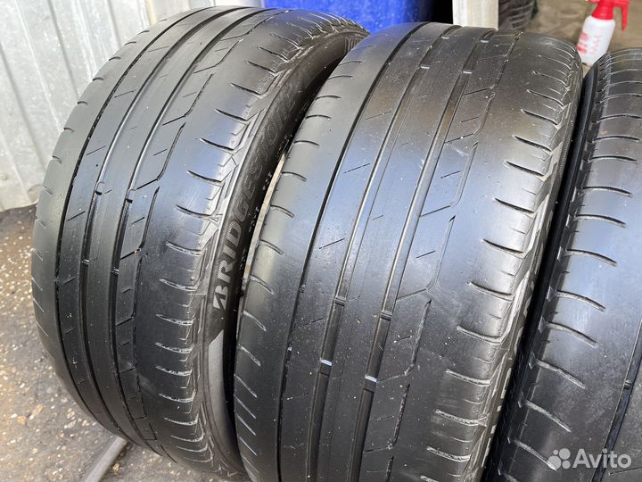 Bridgestone Turanza T001 225/45 R17