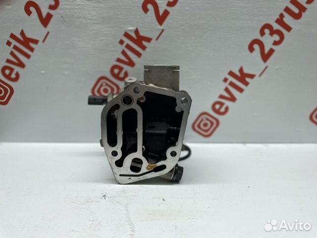 Кронштейн масляного фильтра Ауди