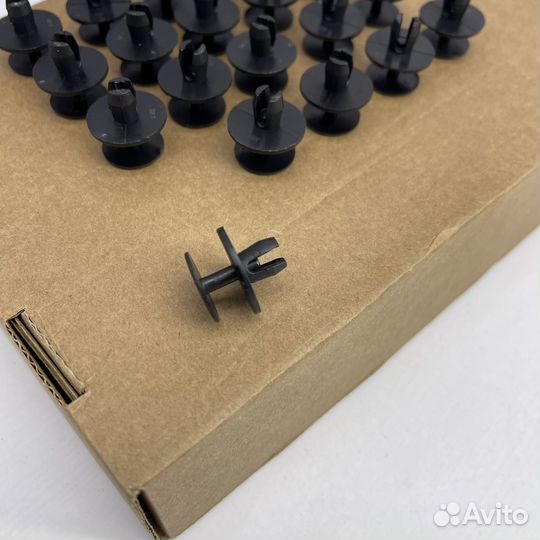 Клипсы крепежные BMW 20шт