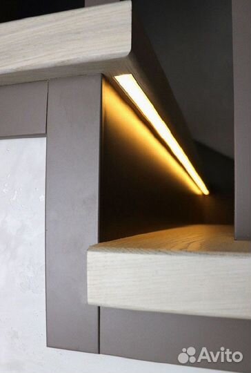 Подсветка лестницы на ступенях с датчиком