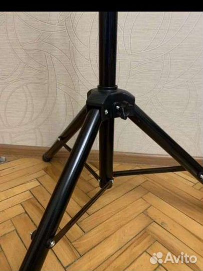 Стойка штатив тренога для маникен головы
