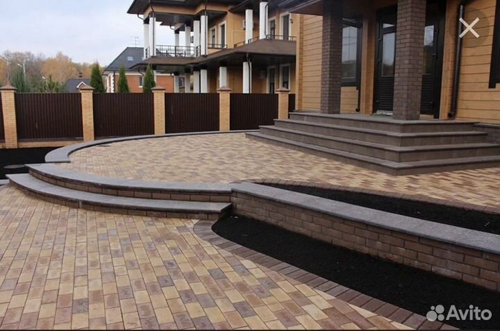 Бригада строителей