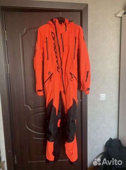 Горнолыжный комбинезон, чехол для сноуборда