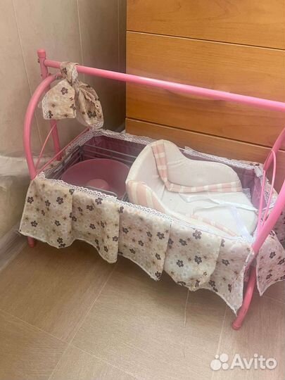 Кроватка и игровой комплекс