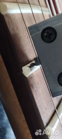 Электро гитара Zombie V-165, Комбик Stagg 15 GA DR