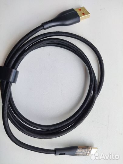 USB-кабель для быстрой зарядки USB-C / Lightning