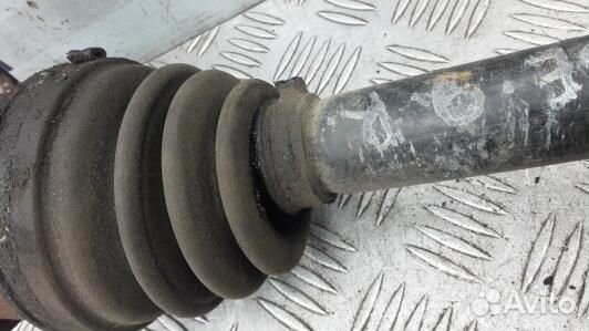 Привод передний правый audi A8 D3 (GSE09N101)