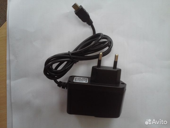 Продам новые блоки питания DC12в-5А, DC5в -1,5A