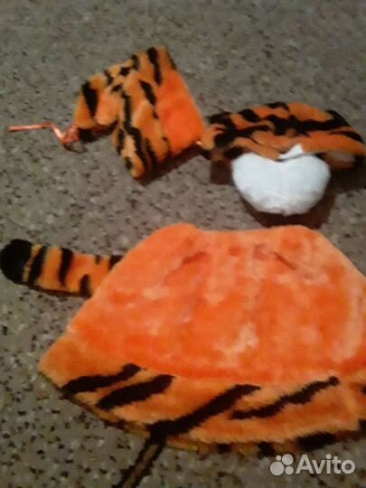 Костюмчик тигренка праздничныйо от 3 до 6 лет