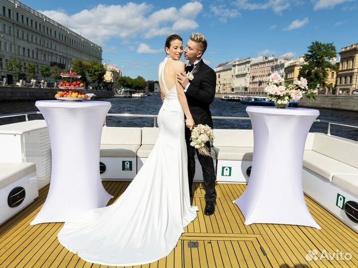 Аренда теплохода премиум-класса