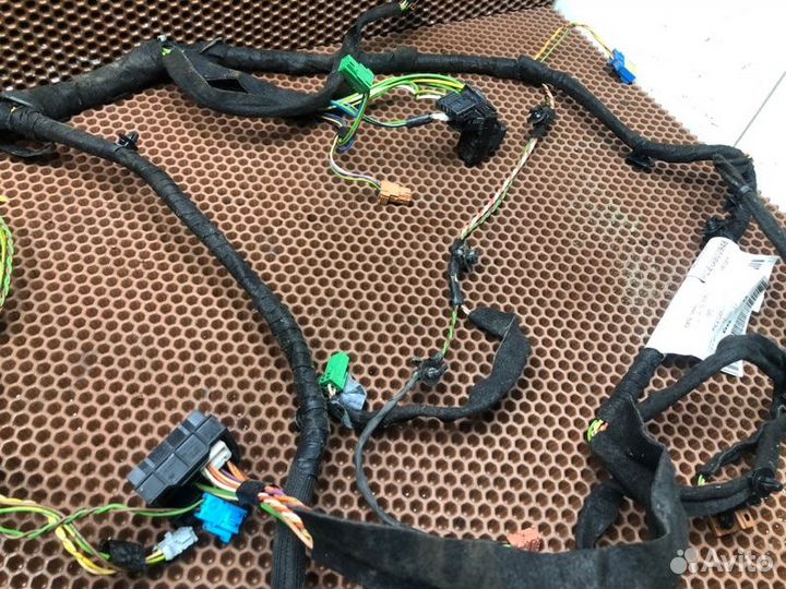 Жгут проводов салона Peugeot Partner легковой