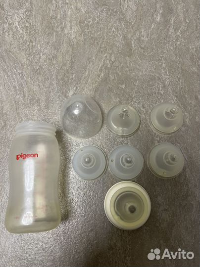 Pigeon бутылочка 240