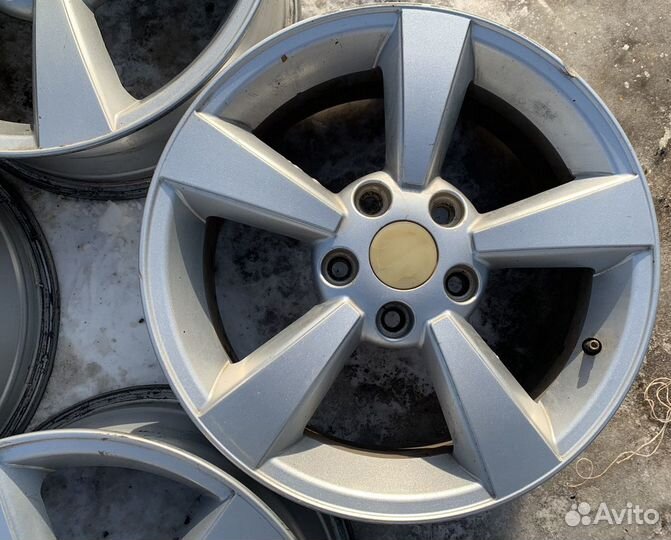 Диски литые 5x114,3 r16 Tech-Line