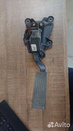Педаль газа Hyundai Kia 32710-3k000