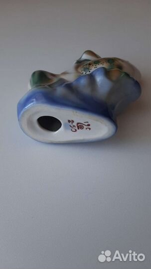 Фарфоровая статуэтка рыбка