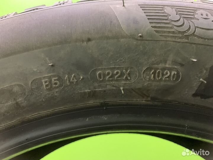 Michelin X-Ice North 4 SUV 225/60 R18 104T