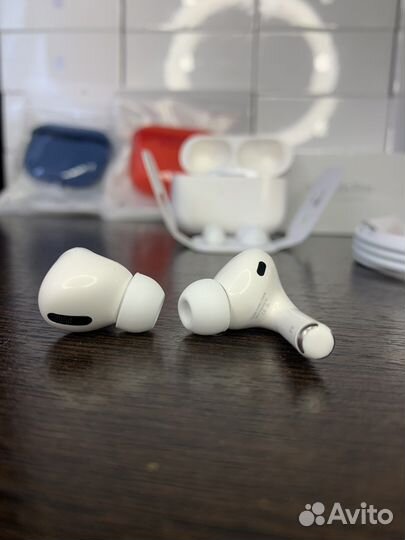 Аирподс про