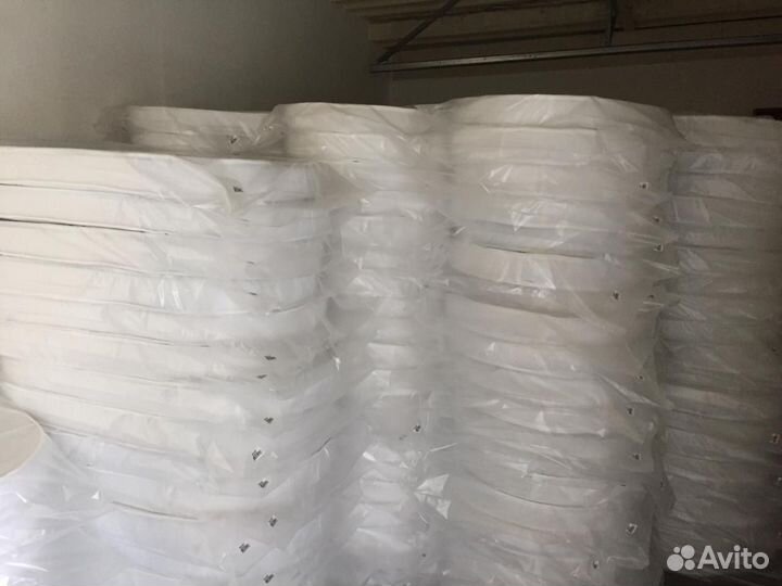 Матрас в детскую кроватку новый