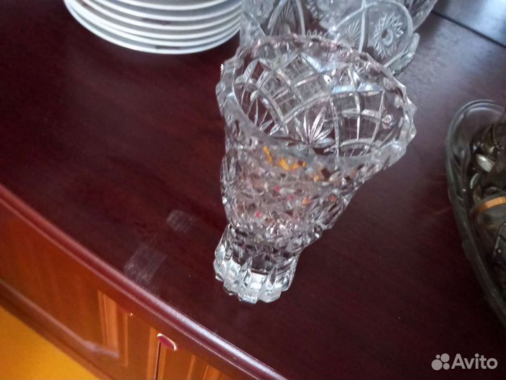 Хрустальная ваза для цветов