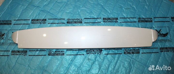 Спойлер крышки багажника Rav4 -3 Оригинал