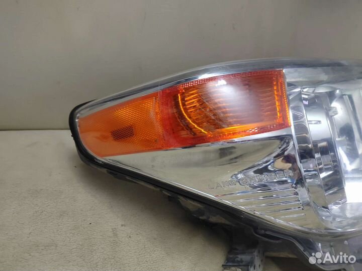 Фара правая левая Toyota Land Cruiser 200