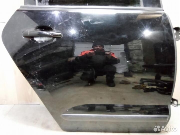 Дверь задняя правая от Peugeot 3008 2010-2016