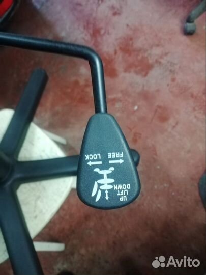 Газлифт для офисного кресла