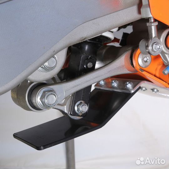 Защита картера arma Avantis Enduro pro