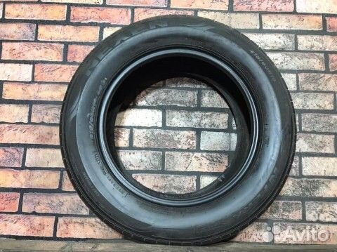 Nexen N'Fera SU1 215/60 R16