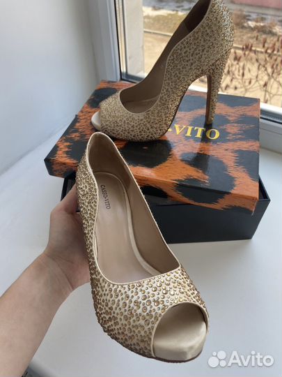 Туфли женские 35 36 размер