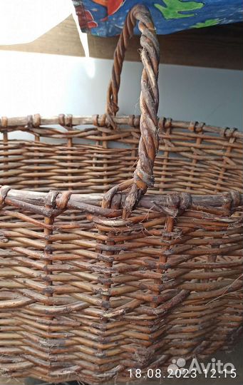 Корзина большая. 2 штуки