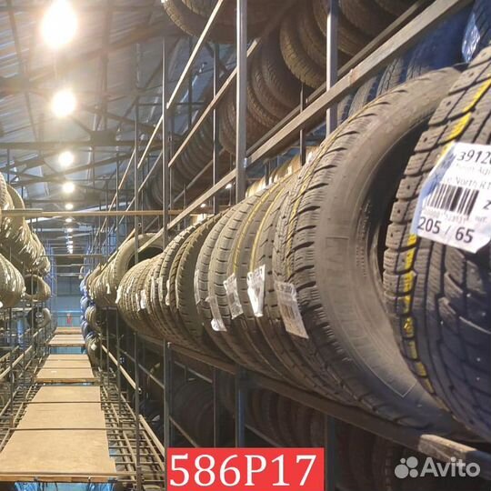 Goodyear Ultragrip 600 215/65 R16 93L