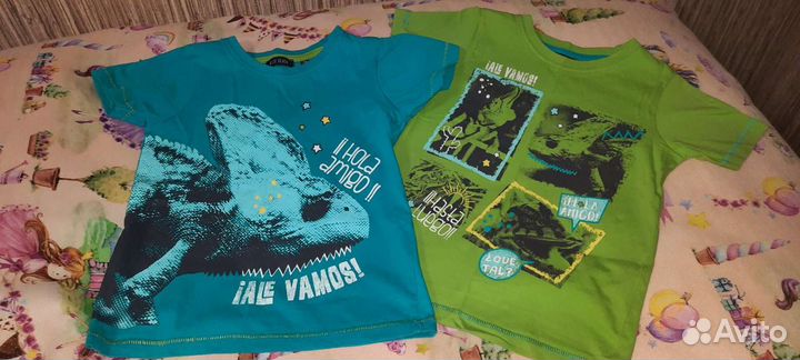 Джинсы + 2 футболки 98р