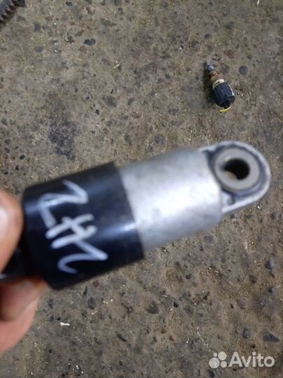 Toyota 2az натяжитель ремня амортизатор