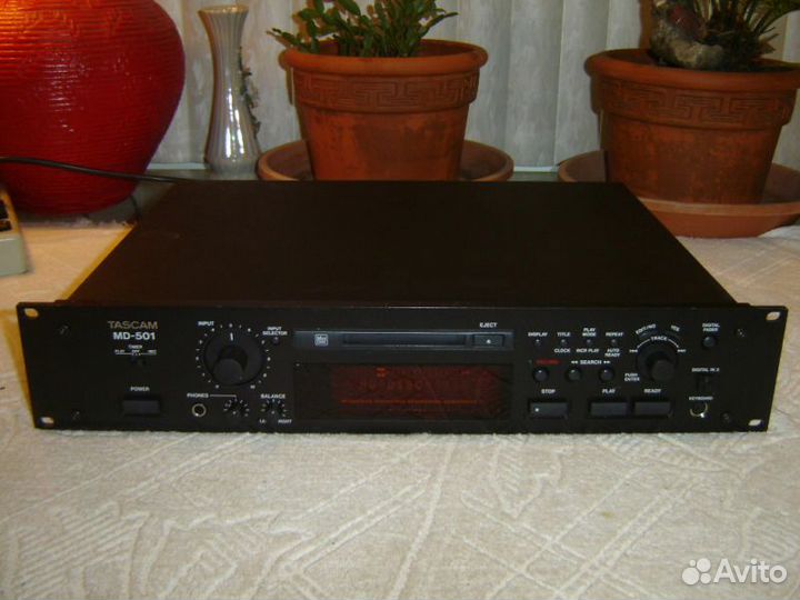 Проигрыватель tascam MD 501