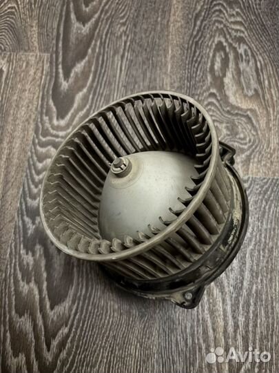 Моторчик печки Honda Odissey Ra1