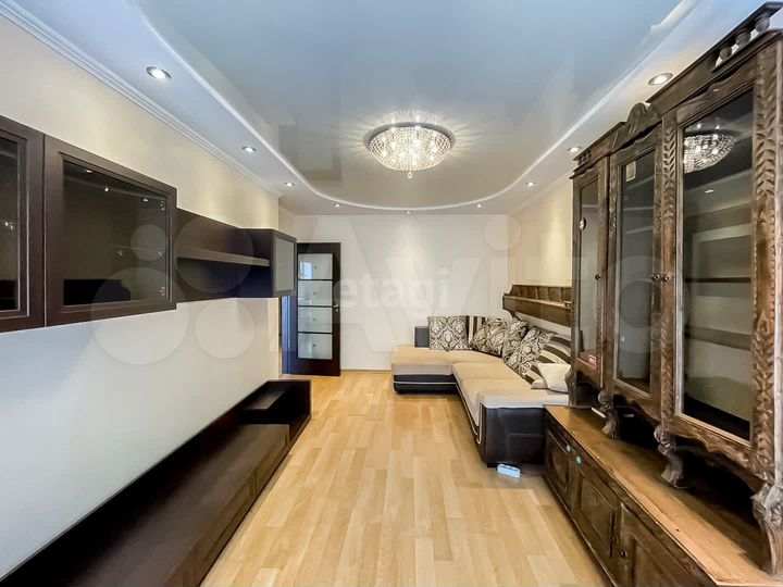 2-к. квартира, 55,4 м², 10/16 эт.