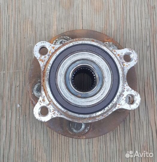 Ступичный подшипник Toyota Camry V70