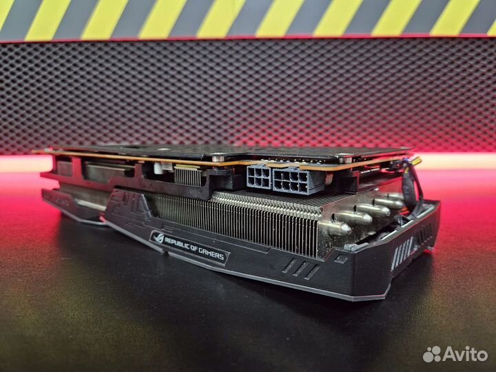 Видеокарта Asus Strix RX 5700XT 8GB Gddr6