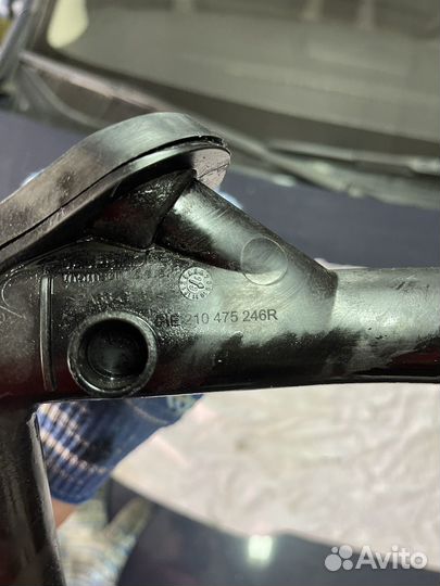 Патрубок 1.5 dci